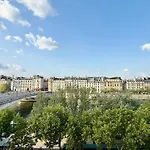 Seine View 120M2-2Bedrooms